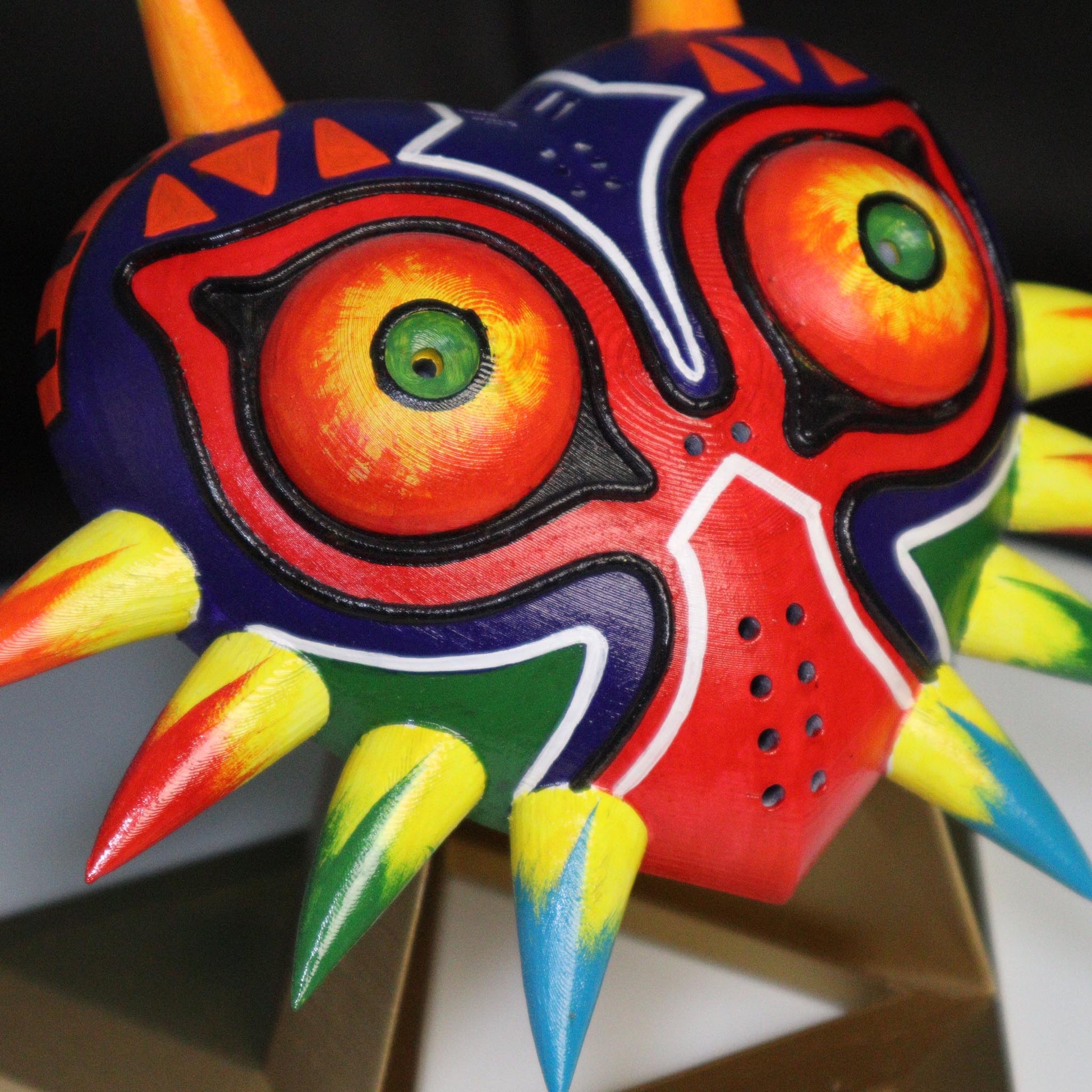Legend of Zelda| Majoras Mask Paint detail view with Stand