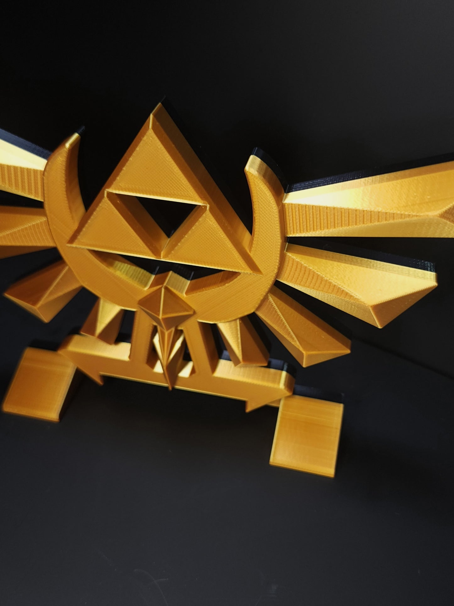 Hyrule Crest