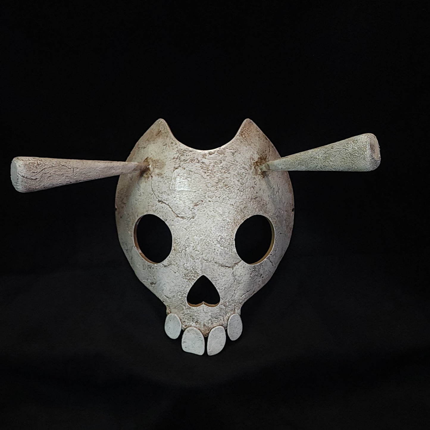 Zelda Skull Mask front view with Majora’s Mask inspired design