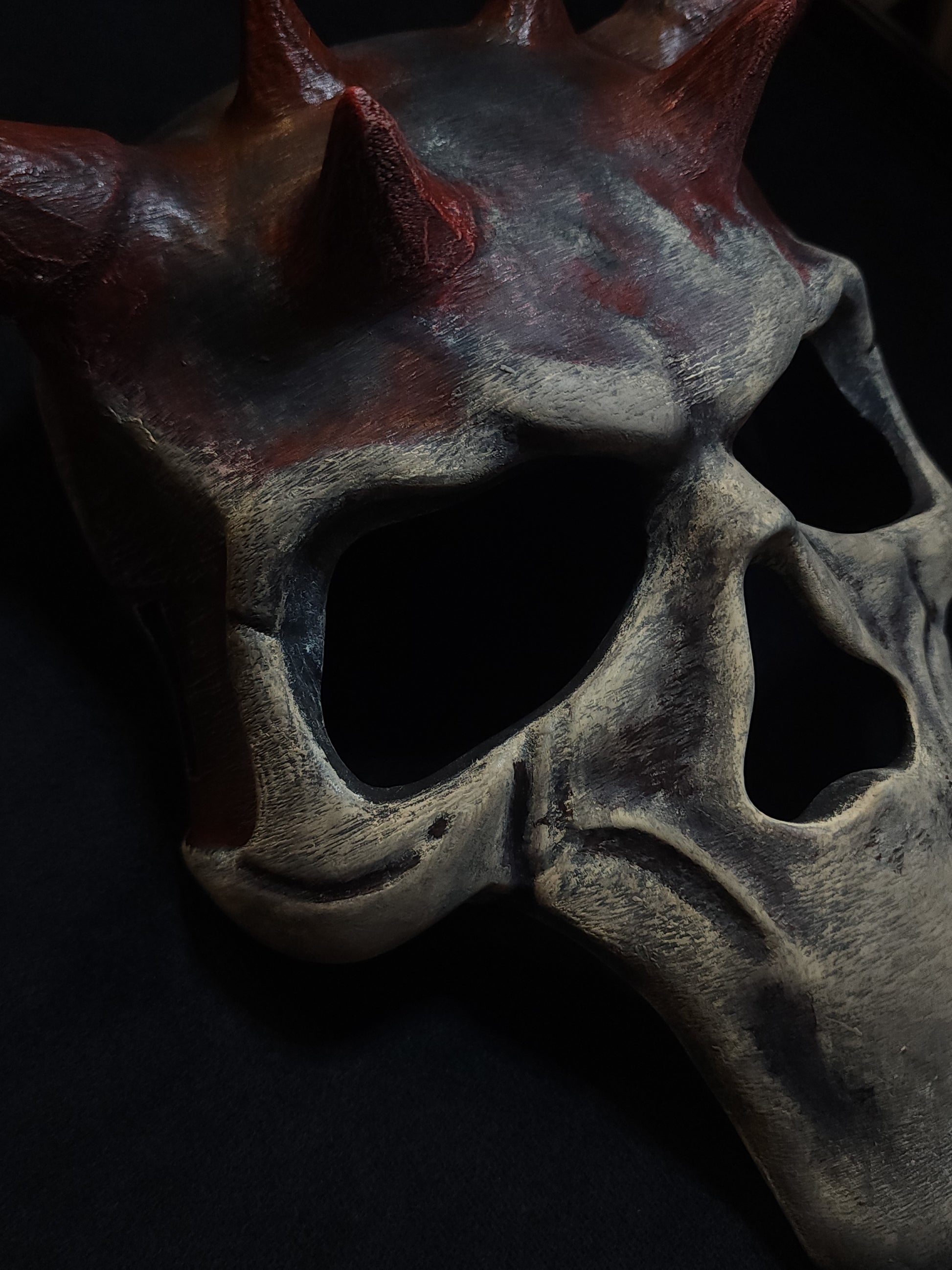 Close-up of Reaper Skull Mask jaw and teeth details