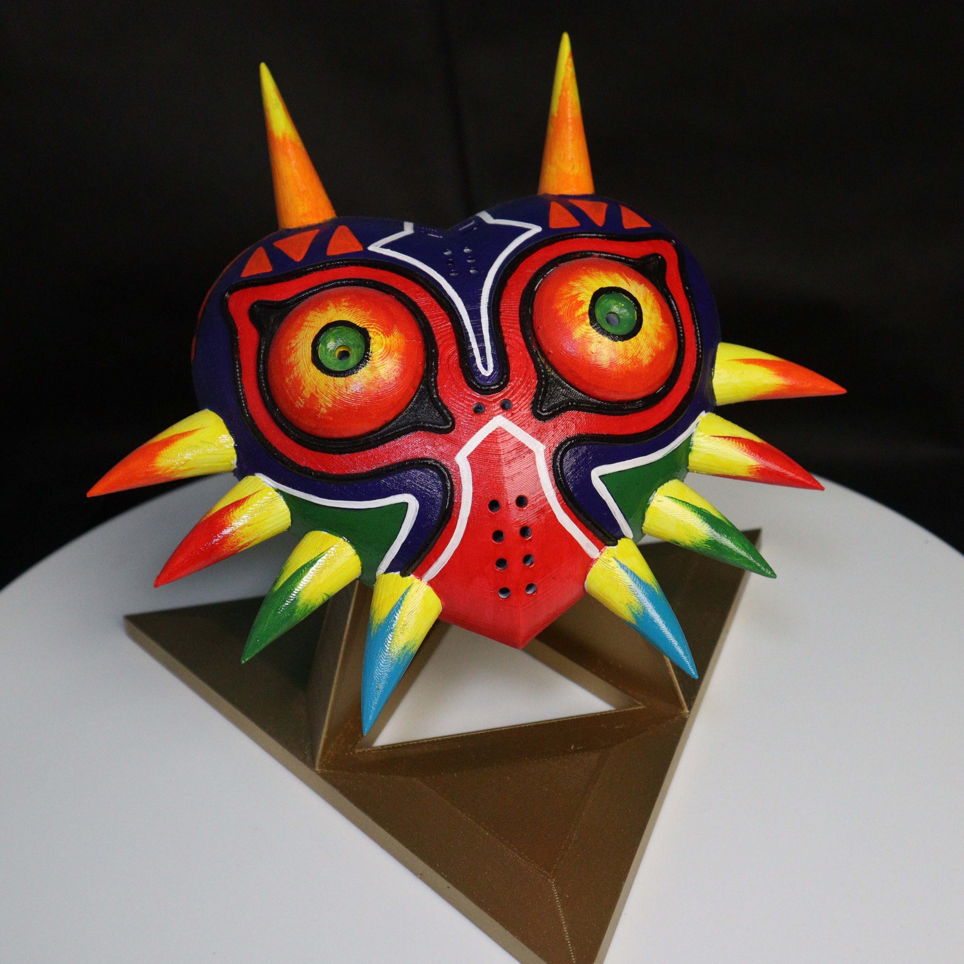 Legend of Zelda| Majoras Mask Full View with stand