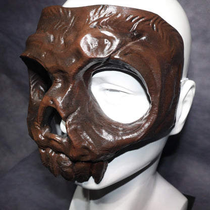 Vampire Skull Mask | Brown Red